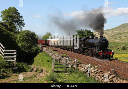 61994Der große Marquess Köpfe hinter Halle Hügel auf dem Aufstieg zum aisgill auf der S&C 19.6.13 Stockfoto