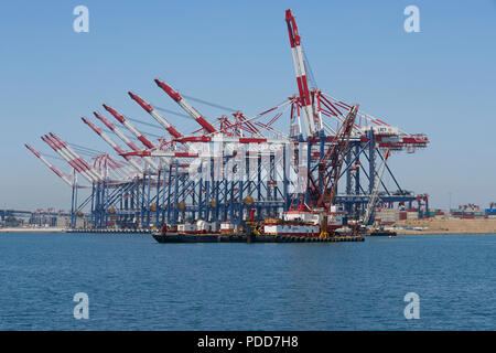 Hafen von Long Beach Middle Harbour Sanierung Am Langen Strand Container Terminal, Kalifornien, USA. Stockfoto