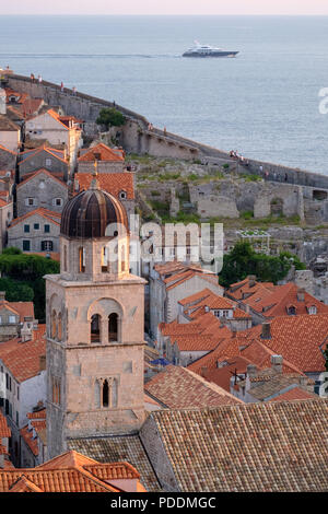 Eine Yacht segeln an der Adria, Dubrovnik, Kroatien, Europa Stockfoto