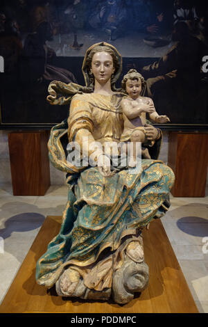 Heilige Jungfrau Maria Statue von Santa Maria de Alcobaça am Topanga Kloster, Portugal, Europa Stockfoto