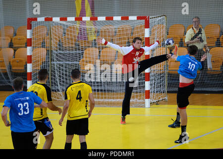 Hochschule Handball Spiel zwischen der Universität Bochum (Deutschland) und der Universität Aix-Marseille (Frankreich) während der 2018 europäischen Universitäten Spiele Stockfoto