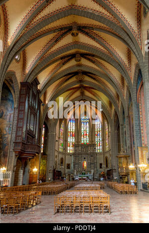 Innenraum der Kathedrale Saint Jean Baptiste von Perpignan, Pyrénées-Orientales, Royal, Frankreich Stockfoto