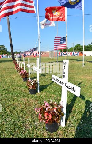 Die Stadt Port Wentworth, Georgien eine Gedenkfeier zu Ehren der Flieger im WC-130 Crash am 2. Mai 2018 an den Port Wentworth Festival Gelände Mai 12, 2018 getötet. Stockfoto