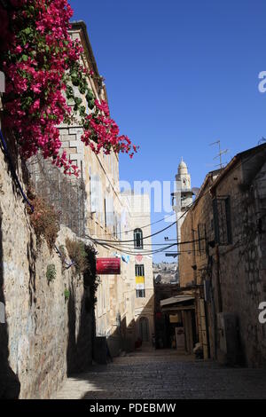 Jerusalem Altstadt, engen Durchgang in der arabischen Viertel Stockfoto