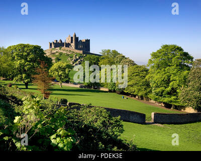 Cashel Burg auf dem Hügel, wie der Rock Of Cashel Stockfoto
