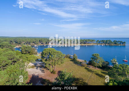 Frankreich, Gironde, Côte d'Argent, Lacanau, Lacanau See, Longarisse Bay (Luftbild) // Frankreich, Gironde (33), Côte d'Argent, Lac de Lacanau, Lacanau, b Stockfoto