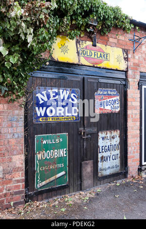 Das Olde Swan Public House bei Nether Heyford, Northamptonshire, Stockfoto