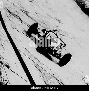 140 George Eyston en février 1934 - Record du Monde de l'heure à Montlhéry à 214 kmh Stockfoto