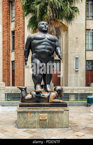 Medellin, Kolumbien, 24. März 2018: Botero Botero Skulpturen Skulpturen im Quadrat in Medellin, Kolumbien. Botero spendete 23 Skulpturen zu sein Stockfoto