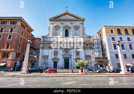 Rom, Italien, 19. Juli 2018: Fassade pf Kirche Santa Maria in Transpontina in Rom. Die Kirche befindet sich in der Via della Conciliazione in Rom in der Nähe der V Stockfoto