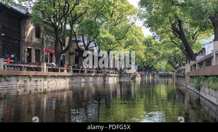 Huishan, China - 4. Mai 2018: Wasser Kanal in Huishan Altstadt in der Provinz Jiangsu, China Stockfoto