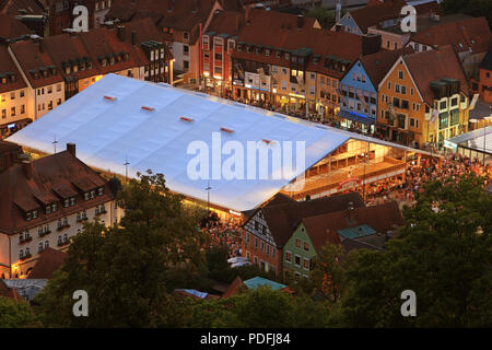 Jährliche Bierfest mit dem neuen Festival Zelt ab 2018, Kulmbach, Oberfranken, Bayern, Deutschland Stockfoto