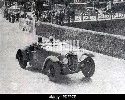 173 Joseph Paul, Sieger Coupe du Critérium Paris-nizza 1937 sur Delahaye, ici à la côte de La Turbie Durant la Competition Stockfoto