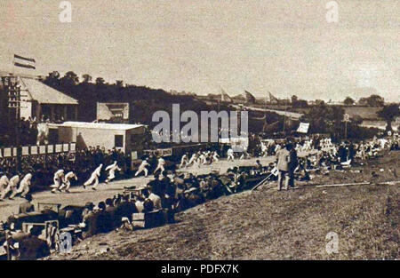 118 Départ du RAC Tourist Trophy 1928 Stockfoto