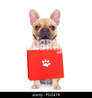 Französische Bulldogge Hund mit Tüten für Rabatt und Verkauf in der Mall bereit, auf weißem Hintergrund Stockfoto