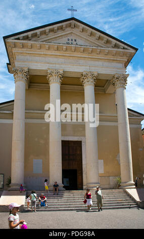 Kirche San Zeno, Bardolino, Gardasee, Verona, Lombardei, Italien | Kirche San Zeno, Bardolino, Provinz Verona, Gardasee, Lombardei, Italien Stockfoto