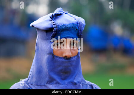 Rohingya Flüchtlinge Frau an Balukhali Flüchtlingslager. Cox's Bazar, Bangladesch Stockfoto