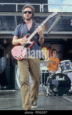 Supergrass Gaz Coombes BBC Radio One 1 Roadshow Headland Hotel Newquay Cornwall 20. August 1996 Stockfoto