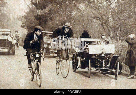 203 Le Premier "London to Brighton Veteran Car Run'en novembre 1927 (pour Véhicules de plus de trente ans) Stockfoto