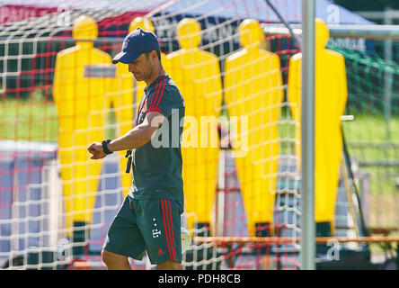 Rottach Egern, Deutschland. 09 Aug, 2018. FC Bayern München, Rottach Egern, August 09, 2018 Head Coach Niko Kovac (FCB) im Trainingscamp zur Vorbereitung Saison 2018/2019, 9. August 2018 in Rottach-Egern, Tegernsee, Deutschland. Credit: Peter Schatz/Alamy leben Nachrichten Stockfoto