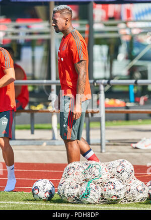 Rottach Egern, Deutschland. 09 Aug, 2018. FC Bayern München, Rottach Egern, August 09, 2018 Jerome BOATENG (FCB 17) halbe Größe, Porträt, im Trainingscamp zur Vorbereitung Saison 2018/2019, 9. August 2018 in Rottach-Egern, Tegernsee, Deutschland. Credit: Peter Schatz/Alamy leben Nachrichten Stockfoto