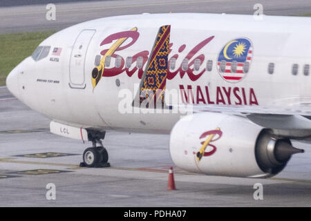 Sepang, Kuala Lumpur, Malaysia. 9 Aug, 2018. Batik Air airlines Flugzeug auf dem Flughafen gesehen. Kuala Lumpur International Airport auch als KLIA bekannt ist der Malaysische internationalen Flughafen und es ist der 23 größten und verkehrsreichsten Flughafen der Welt durch den gesamten Personenverkehr. KLIA wurde am 27. Juni 1998 Von den 10 Yang di-Pertuan Agong, Tuanku Ja'afar von Negeri Sembilan eingeweiht. Credit: Faris Hadziq/SOPA Images/ZUMA Draht/Alamy leben Nachrichten Stockfoto