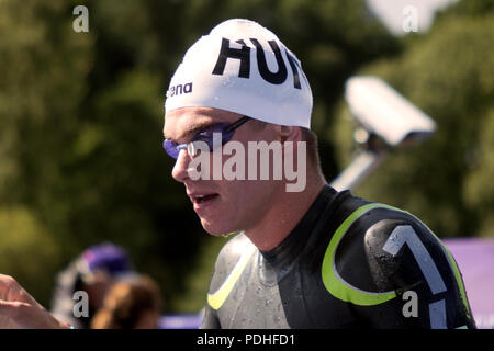 Loch Lomond, UK. 9. August 2018. Ungarns Kristof Rasovszky (14) gewann Silber im 10-km-Rennen endgültig, während Tag 8 der Glasgow Europameisterschaften 2018, am Loch Lomond und der Trossachs National Park. Credit: Iain McGuinness/Alamy leben Nachrichten Stockfoto