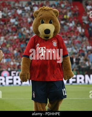 Firo Fußball, Fußball, 05.08.2018 Testspiel der Saison 2018/2019 FC Bayern München - Manchester United 1:0 Maskottchen Berni, Bayern | Verwendung weltweit Stockfoto