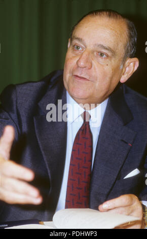 RAYMOND BARRE französische Ökonom und Premierminister 1980 Stockfoto