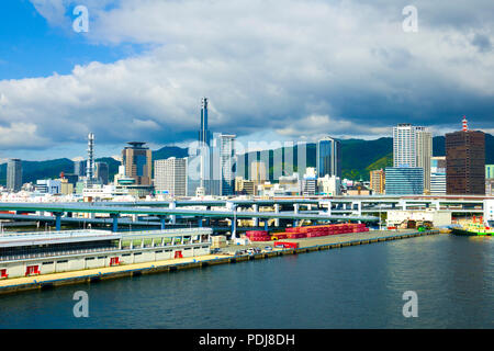Kobe Japan Skyline ab Hafen Asien Stockfoto
