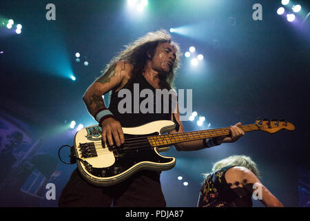 Steve Harris Iron Maiden SSE Arena Belfast Stockfoto