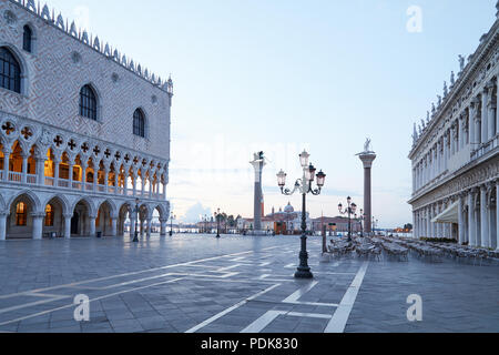 San Marco Platz, niemand am frühen Morgen in Venedig, Italien Stockfoto