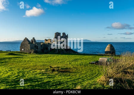 Dunure Castle, Aberdeenshire, Schottland, Großbritannien, 5. November 2017. Dunure Castle an der Küste von Ayrshire. Stockfoto