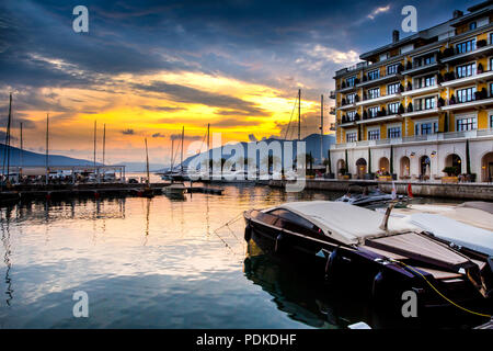 Sonnenuntergang in Porto Montenegro Tivat Stadt Stockfoto