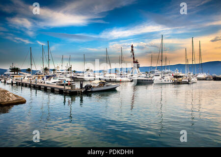 Sonnenuntergang in Porto Montenegro Tivat Stadt Stockfoto