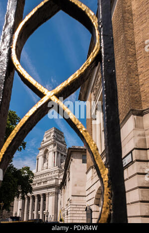 Four Seasons Hotel, 10 Trinity Square, London, England, Großbritannien Stockfoto