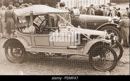 225 MHV-Rollo 1913 Stockfoto