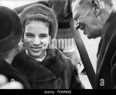 Anne-Marie-von-Griechenland-und-Friedrich-IX - von - Dänemark - Lachen -352041870476. Stockfoto