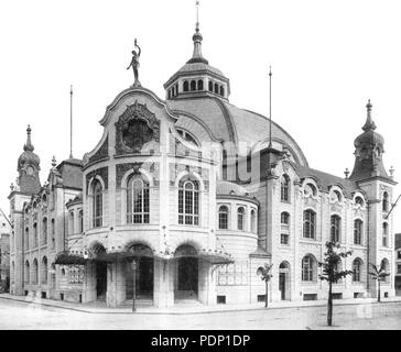 Apollo-Theater Düsseldorf Architekt Hermann vom Endt Düsseldorf, Ansicht / Sterben des XX. Jahrhunderts - Zeitschrift für moderne Baukunst. Jahrgang 1901; Nr. 37. Stockfoto