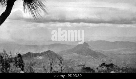 114 Queensland State archive 420 Blick nach Osten vom Echo Point Lamington National Park auf der Tweed River Valley New South Wales September 1933 Stockfoto