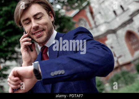 Ich sollte es in der Zeit. Stockfoto