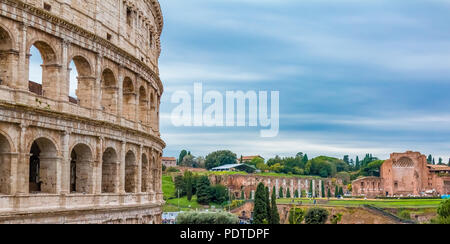 Rom, Italien, 13. Oktober 2016: Ruinen des Kolosseums in Rom, Italien Stockfoto