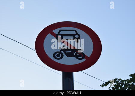 Keine Autos oder Fahrräder Zeichen Stockfoto