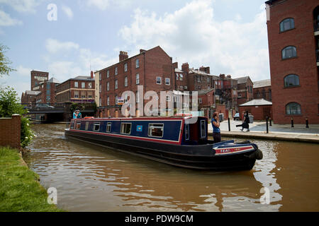 Kanal 15-04 auf der Shropshire Union Canal Main Line in Chester Cheshire England Großbritannien Stockfoto