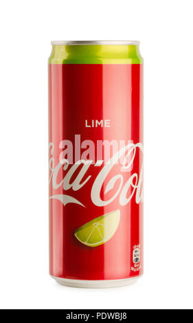 KRASNODAR, Russland - 10. MÄRZ 2018: Trinken Flasche Coca-cola Kalk. Coca-Cola, ist eine kohlensäurehaltige Softdrinks von Coca-Cola Company produziert. Pfad in Stockfoto