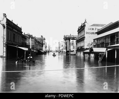 221 StateLibQld 1 137707 Brisbane Überschwemmungen, 1893 Stockfoto