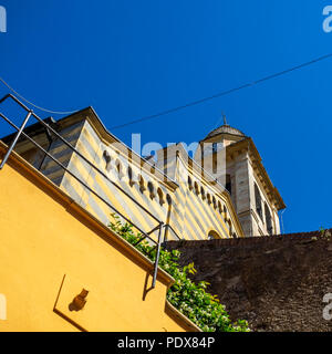 PORTOFINO, ITALIEN - 19. MAI 2018: Außenansicht der St. Martins Kirche Stockfoto