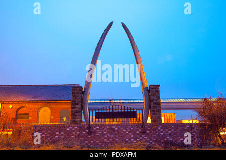 Die Fischbein Arch auf Holz weg bei Rothwell, Leeds, Großbritannien Stockfoto