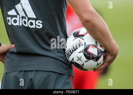 Rottach Egern, Deutschland. 02 Aug, 2018. firo: 02.08.2018, Fuvuball, 1.Bundesliga, Saison 2018/2019, FC Bayern München, München, Trainingslager in Rottach-Egern, Niko Kovac (Bayern), Derbystar | Verwendung der weltweiten Kredit: dpa/Alamy leben Nachrichten Stockfoto