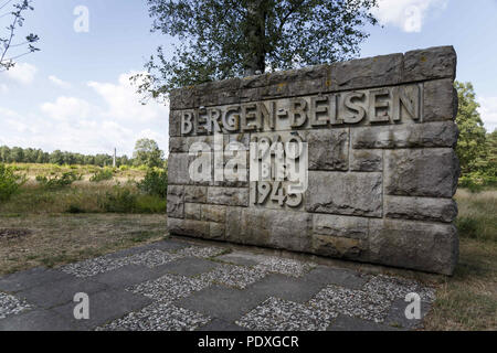 August 10, 2018 - Belsen, Niedersachsen, Deutschland - die Gedenkstätte Bergen-Belsen erinnert an die rund 20.000 Toten Der kriegsgefangenenlager auf dem Gelände und den ca. 52.000 Toten des KZ Bergen-Belsen Credit: Jannis Grosse/ZUMA Draht/Alamy leben Nachrichten Stockfoto